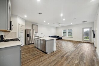 3510 Finn Lndg Ln in Missouri City, TX - Building Photo - Building Photo