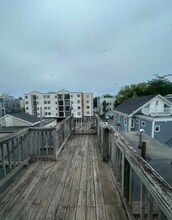 224 Banks St, Unit 6 in Cambridge, MA - Building Photo - Building Photo