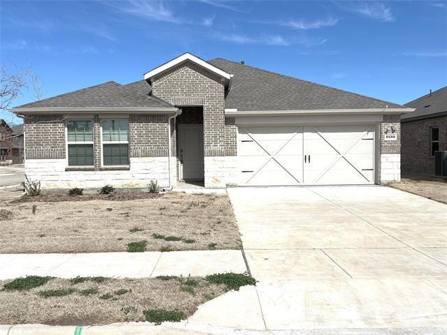 6233 Lassen Ct in Aubrey, TX - Building Photo