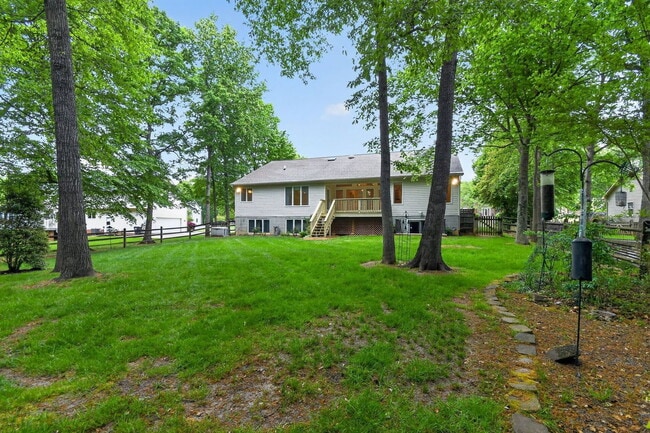 8928 Cottongrass St in Waldorf, MD - Building Photo - Building Photo