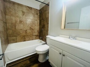 406 Russell Pkwy in Warner Robins, GA - Building Photo - Building Photo