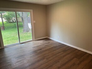 10229 Baribeau Ln in Indianapolis, IN - Building Photo - Building Photo