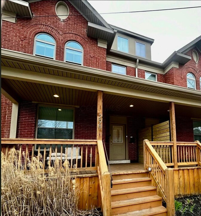 298 Wilson Ave in Columbus, OH - Building Photo