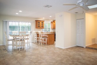 91 Abalone Ln E in Palm Valley, FL - Building Photo - Building Photo