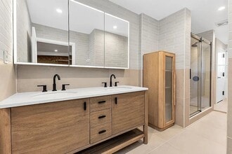 75 Bowery in New York, NY - Building Photo - Building Photo