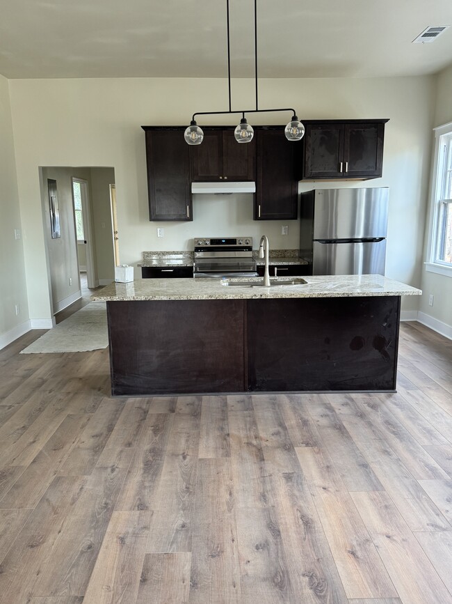 2703 Hillcrest Ave in Macon, GA - Foto de edificio - Building Photo