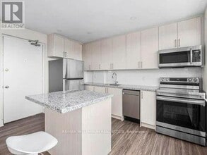 1 Bansley Ave in Toronto, ON - Building Photo - Building Photo