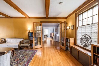 269 Waltham St in Newton, MA - Building Photo - Building Photo