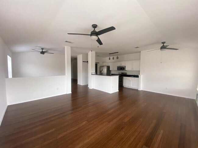 1003 Clayton Dr in Leander, TX - Building Photo - Building Photo