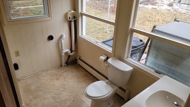 455 W Church St in Slatington, PA - Building Photo - Building Photo
