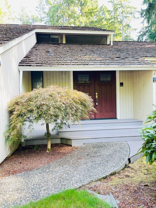17731 7th Ave W in Bothell, WA - Building Photo