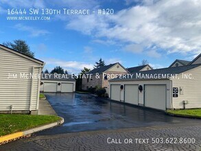 16444 SW 130th Terrace in King City, OR - Building Photo - Building Photo