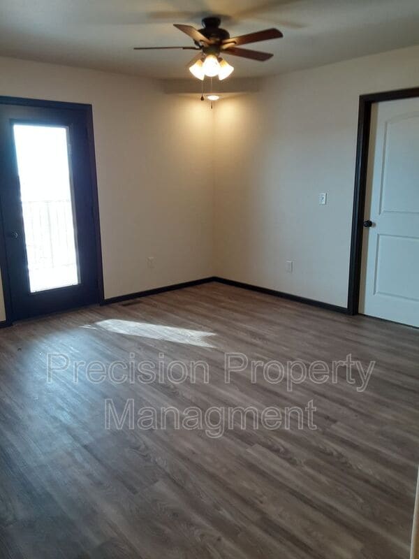 581 225th St in Box Elder, SD - Building Photo - Building Photo