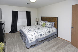 Dakota Pointe in Sioux Falls, SD - Building Photo - Interior Photo