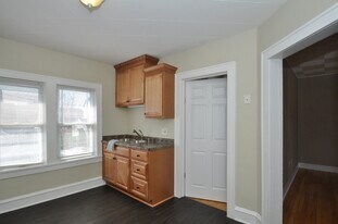 133 e Montana st, Unit #1 in Milwaukee, WI - Building Photo