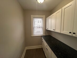 877 Belmont Ave in Springfield, MA - Building Photo - Building Photo