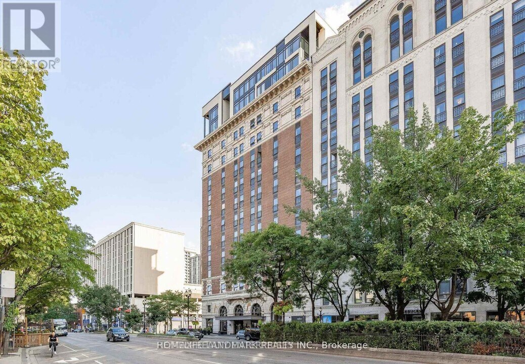 112 King St E in Hamilton, ON - Building Photo