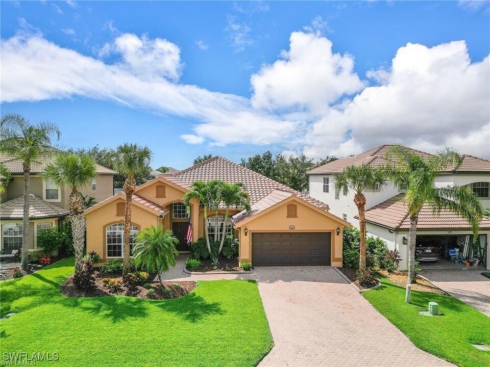 12414 Rock Ridge Ln in Ft. Myers, FL - Foto de edificio