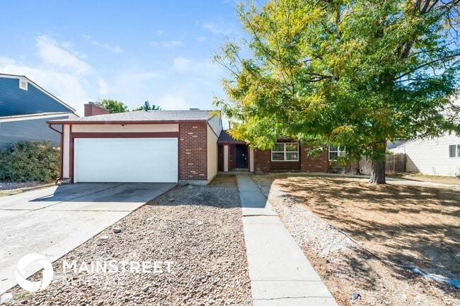 property at 4609 S Laredo St