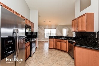 1003 NW 8th Pl in Cape Coral, FL - Building Photo - Building Photo