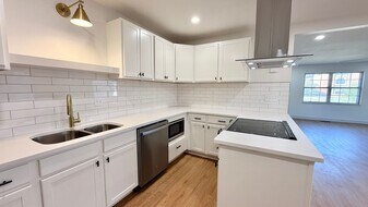 2228 NW 49th St in Oklahoma City, OK - Building Photo