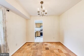 10613 Montrose Ave in Bethesda, MD - Building Photo - Building Photo