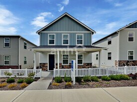 4814 87th Ave NE in Marysville, WA - Building Photo