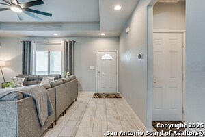 185 Broken Star Trail in Poteet, TX - Building Photo - Building Photo