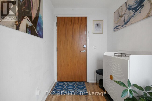 25 Baseball Pl in Toronto, ON - Building Photo - Building Photo