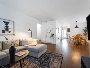 87 De La Fondrière Rue in Gatineau, QC - Building Photo - Building Photo