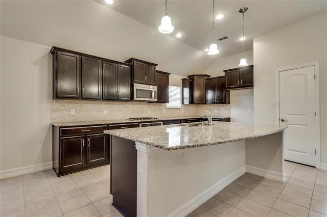 property at 601 Elm Creek Dr