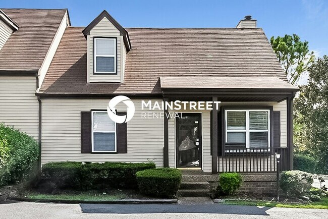 property at 3213 E Lake Dr