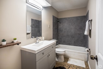 3850 Jackson Ave in Memphis, TN - Building Photo - Building Photo