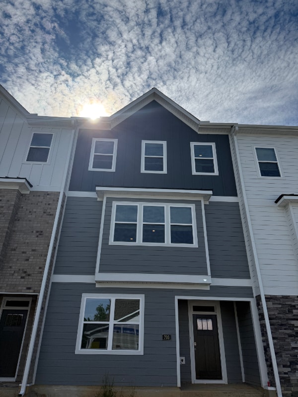 property at 703 Lucky Clover Wy