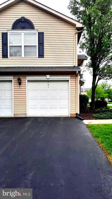 property at 201 Sparrow Rd