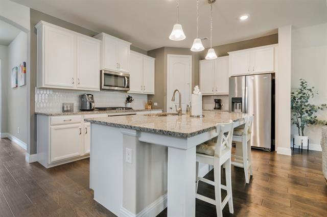 property at 5612 Salt Springs Dr