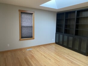 1112 SW 12th St in Lincoln City, OR - Building Photo - Building Photo