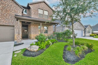 22095 Volante Dr in Spring, TX - Building Photo - Building Photo