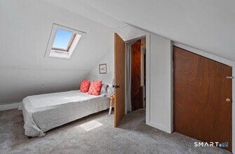 42 Noble Ave in Groton, CT - Foto de edificio - Building Photo