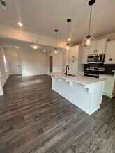 110 Charleston Gray Wy in Pageland, SC - Foto de edificio - Building Photo