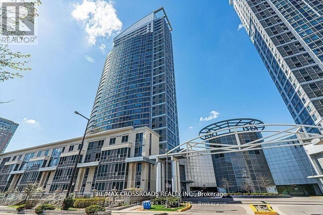 property at 38 Lee Centre Dr