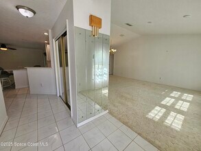 832 Newfound Harbor Dr in Merritt Island, FL - Building Photo - Building Photo