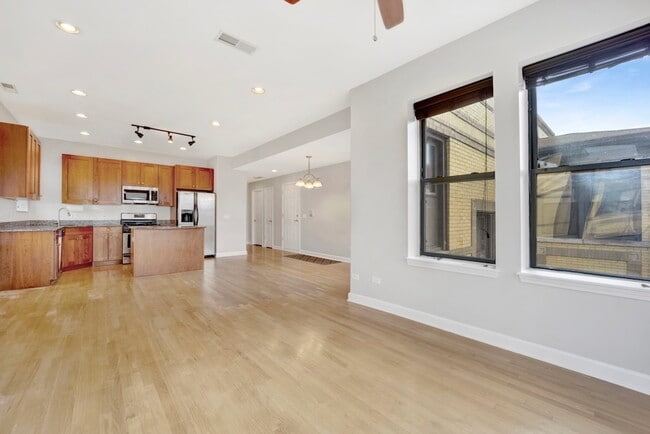 4840 N Kimball Ave, Unit J03P