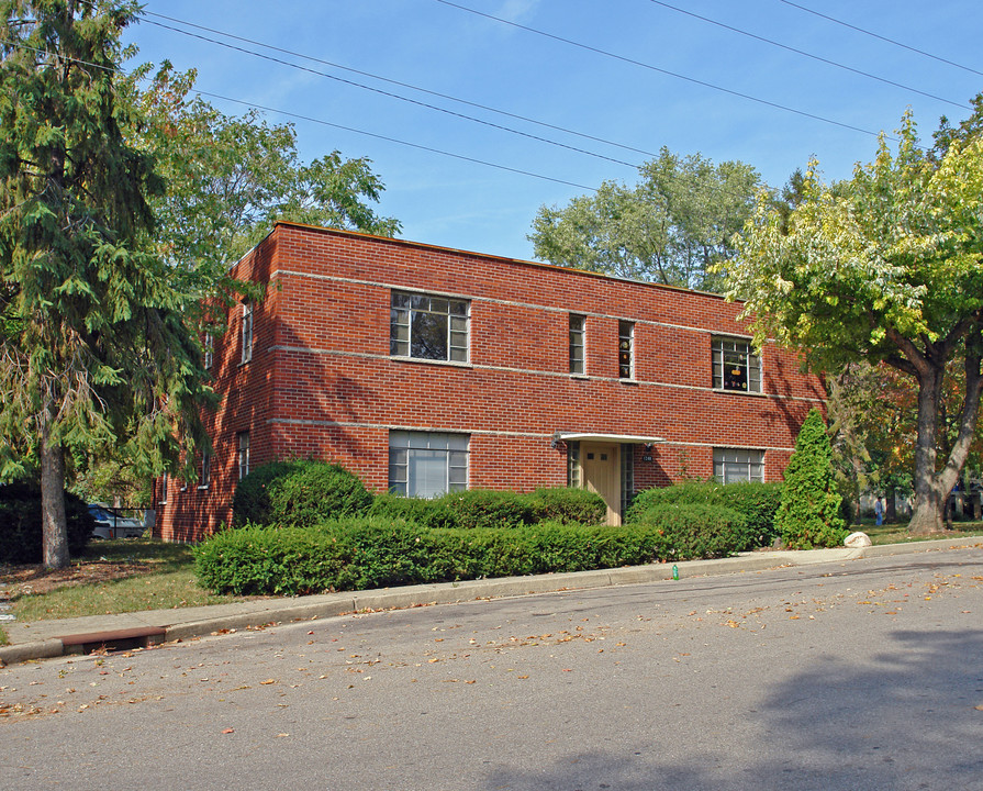 1264 Central Park Ave in Dayton, OH - Building Photo