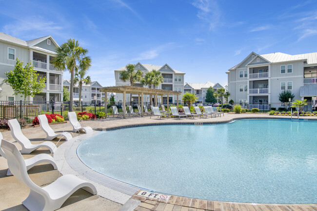 The Crossings At Milestone in Pensacola, FL - Foto de edificio - Building Photo