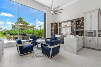 1144 Crystal Dr in Palm Beach Gardens, FL - Building Photo - Building Photo