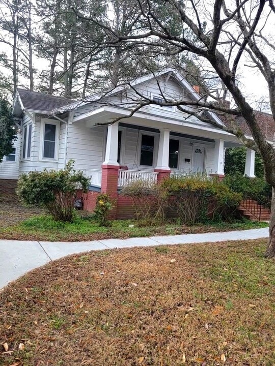 1025 E Bayview Blvd in Norfolk, VA - Building Photo