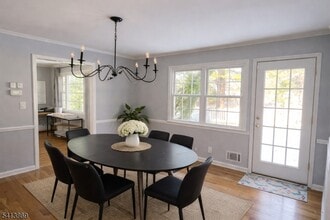 7 Seminole Way in Chatham Township, NJ - Building Photo - Building Photo