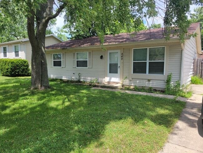 property at 848 Grove Ln