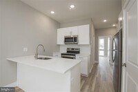 2207 N Broad St, Unit 2R photo'